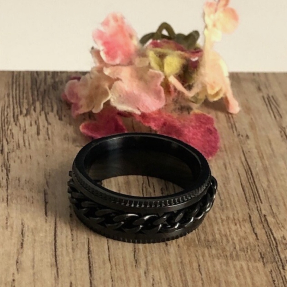 New, Classic black wedding band men's size 8 jewelry - Picture 5 of 9